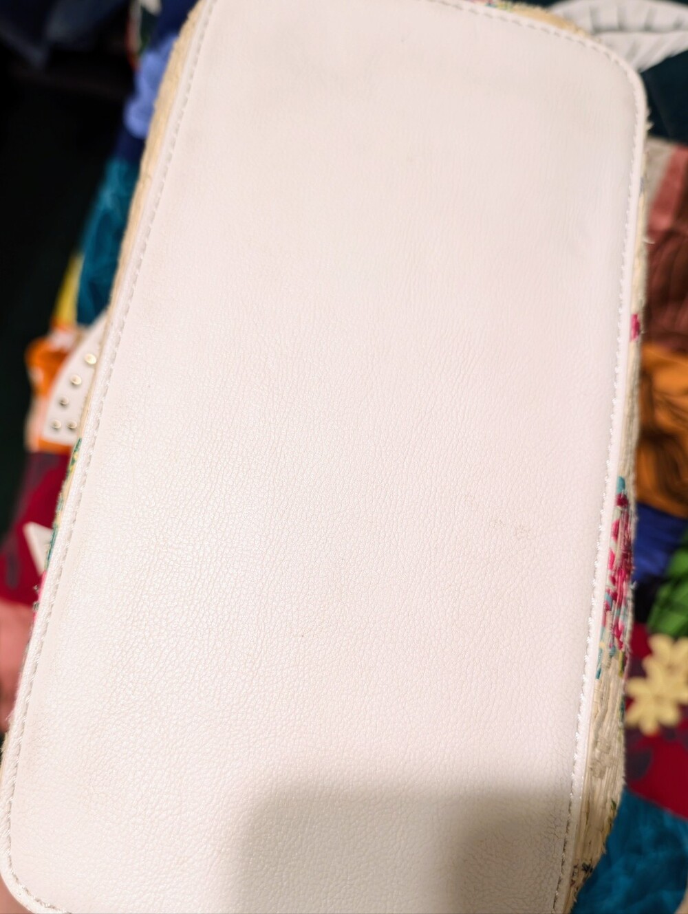 Betsey Johnson Cream&Pink With White Bow Accent Floral Straw Tote/Shoulder Bag. - Picture 8 of 9
